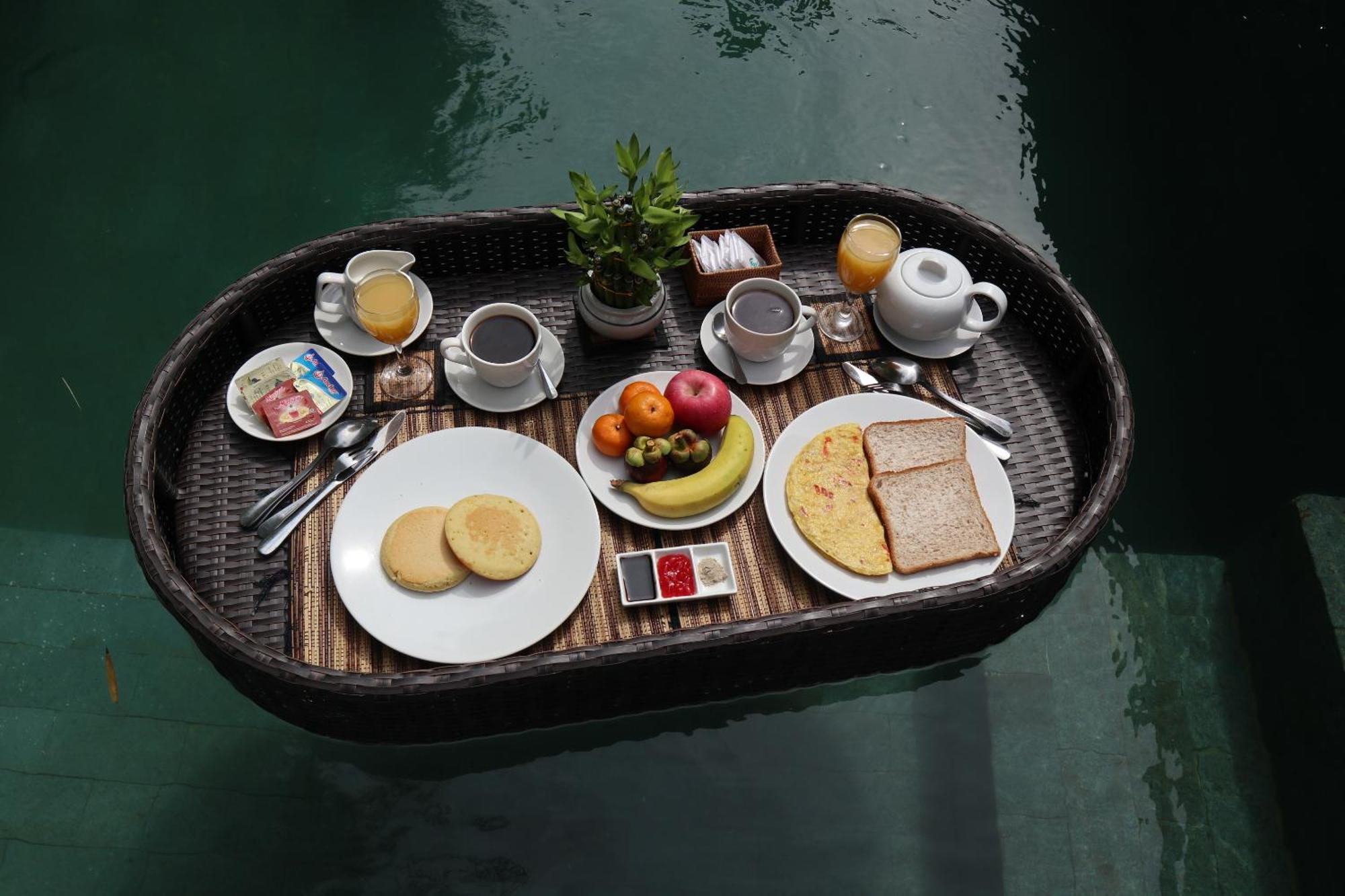 The Decks Bali Villa Легиан Екстериор снимка