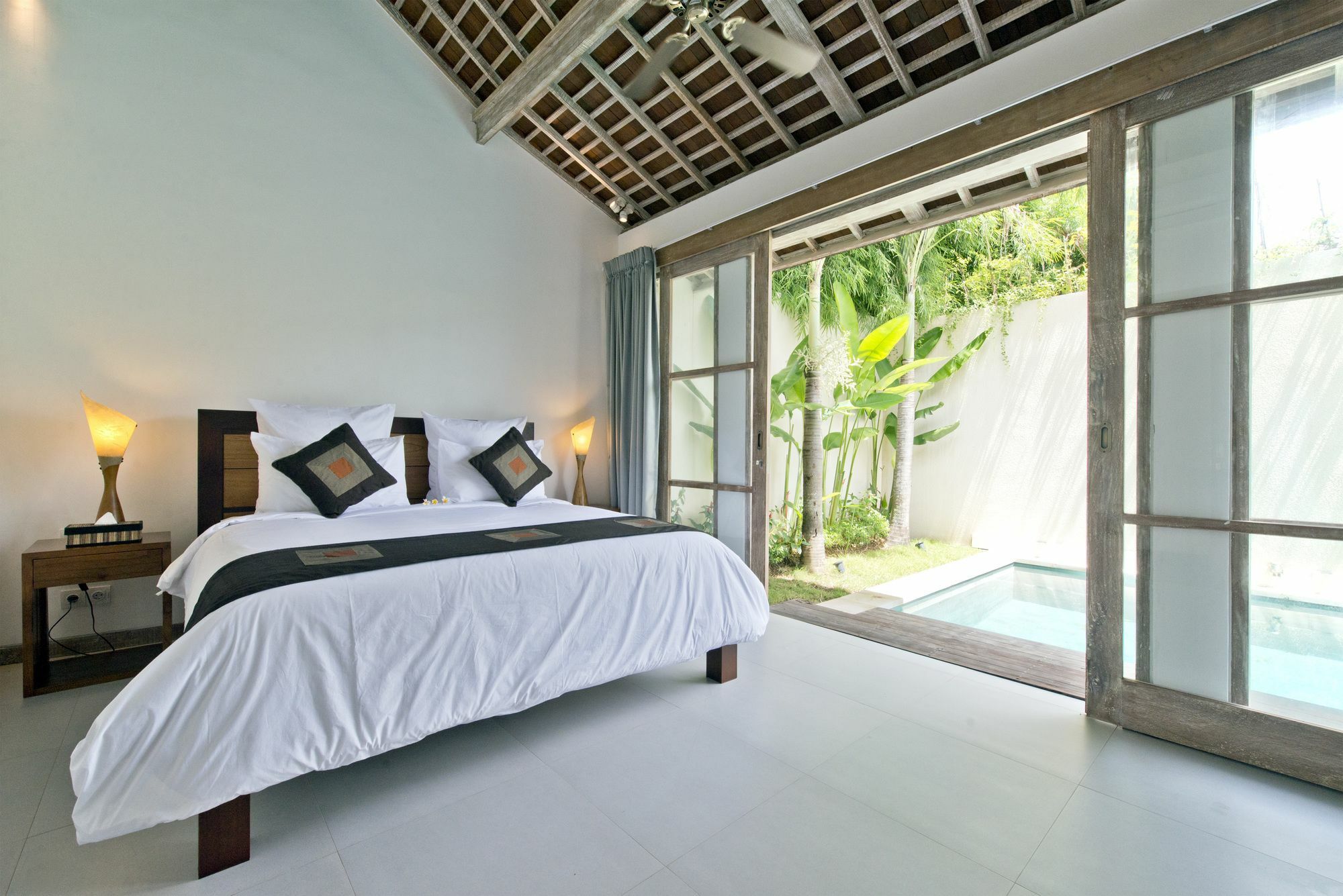 The Decks Bali Villa Легиан Екстериор снимка